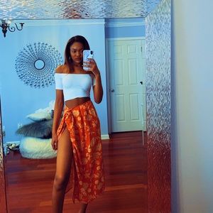beautiful orange & white flower coverup/wrap skirt